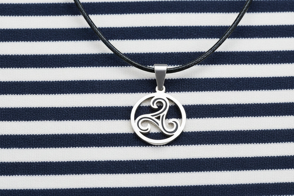 Collier "Triskelion" – L'Héritage Celte