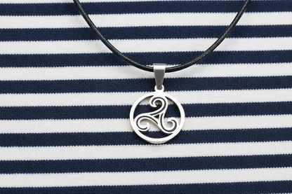 Collier "Triskelion" – L'Héritage Celte
