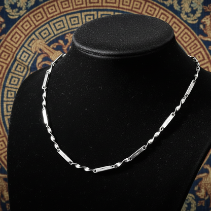 Collier "Hélix" – La Spirale de l’Infini