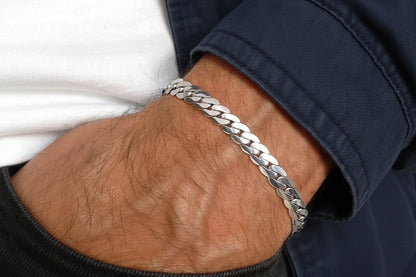 Bracelet Gourmette "Vincit" en Acier Inoxydable – Maille Cubaine Classique & Inaltérable
