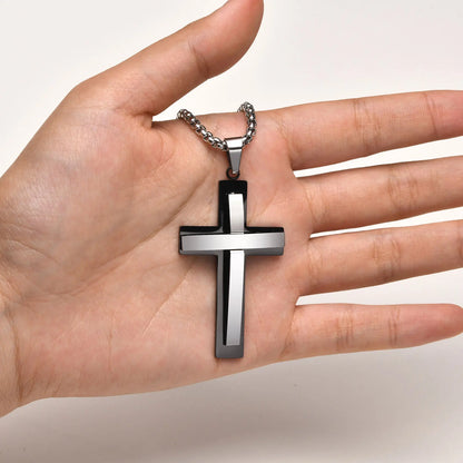 Dualis – Collier Croix Superposée en Acier