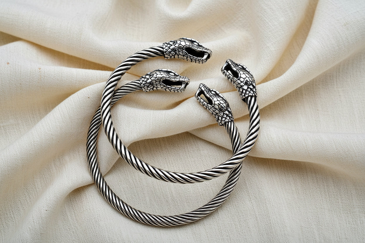 Bracelet "Ouroboros" – La Force de la Renaissance