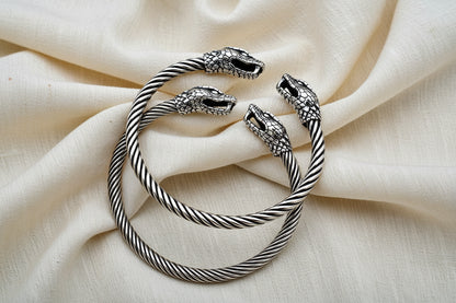 Bracelet "Ouroboros" – La Force de la Renaissance