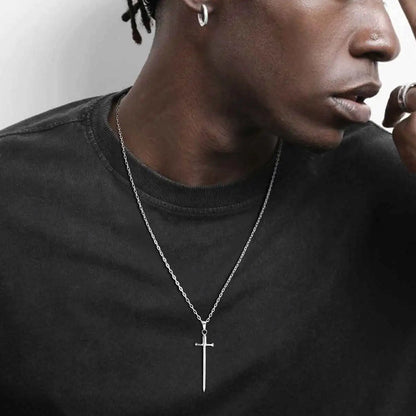 Pendentif "Gladius" – La Lame de la Persévérance