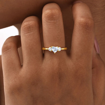 Bague Ajustable "Amare" – La Promesse du Cœur